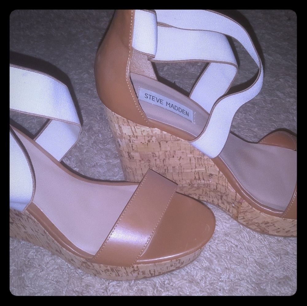 Steve Madden wedges